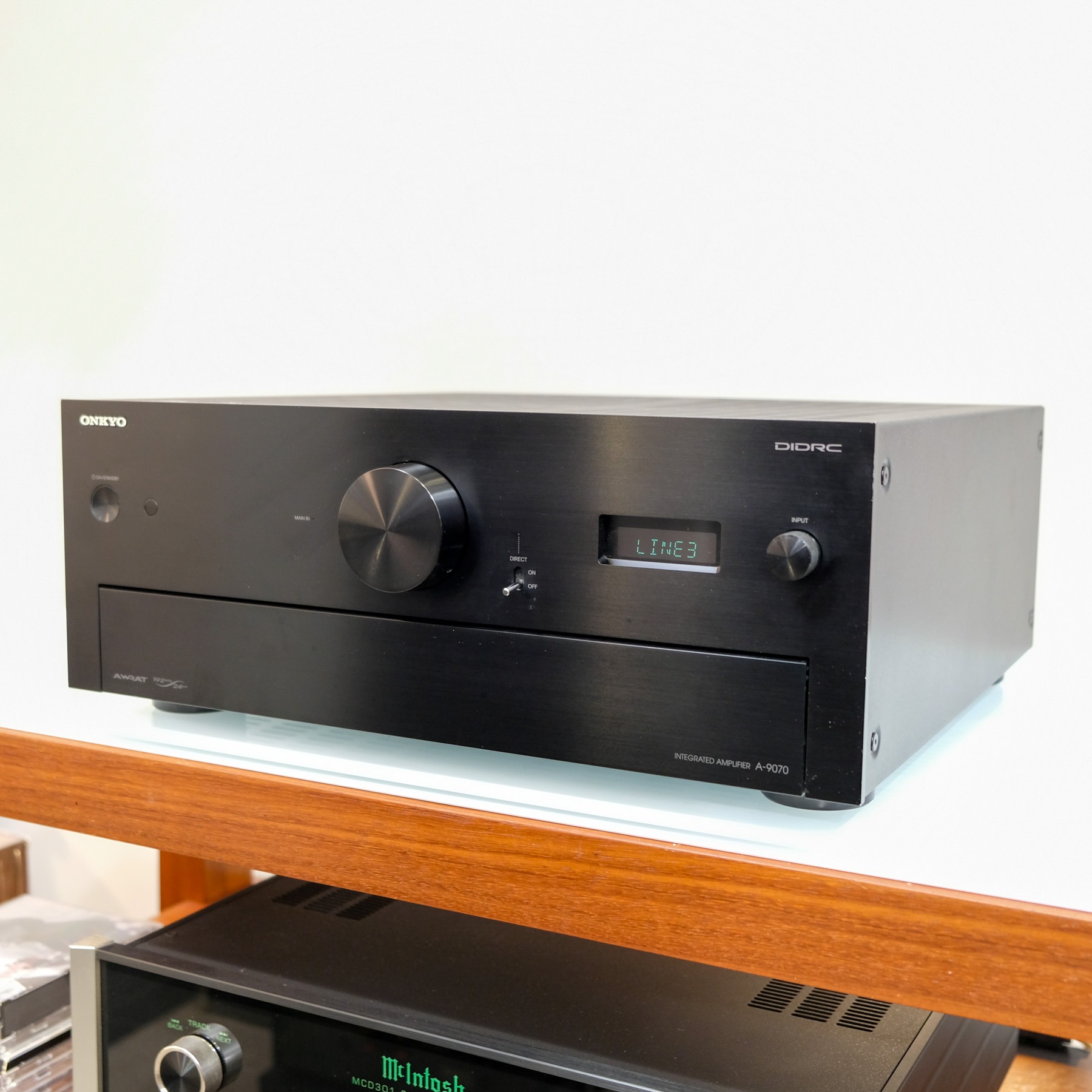 Onkyo A-9070 - Audio construction | Hi-Fi Online Sales: Amplifiers 