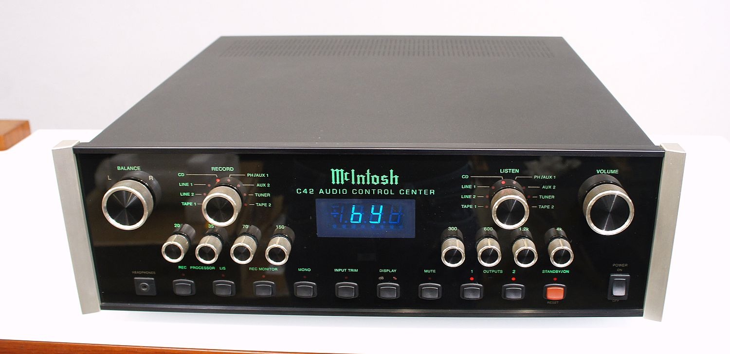 McIntosh C42 - Audio construction | Hi-Fi Online Sales: Amplifiers 